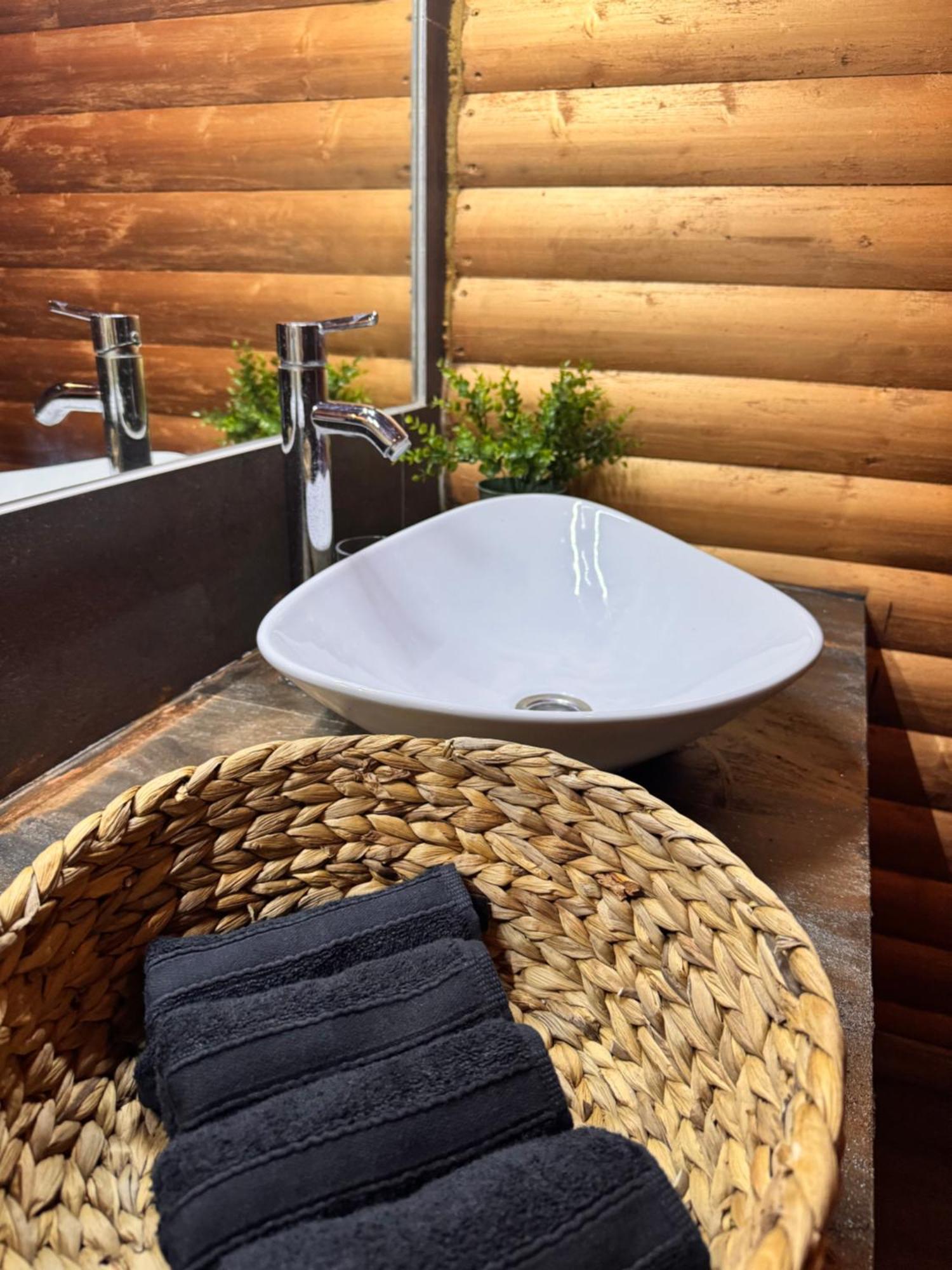 Glamping Resort Halicanum Grkavescak Dış mekan fotoğraf